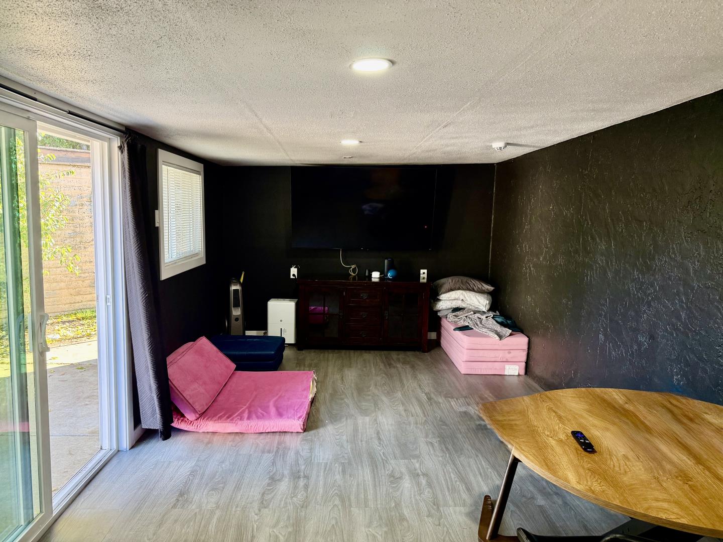 Detail Gallery Image 13 of 13 For 464 Fellom Ct, Gilroy,  CA 95020 - 4 Beds | 2 Baths