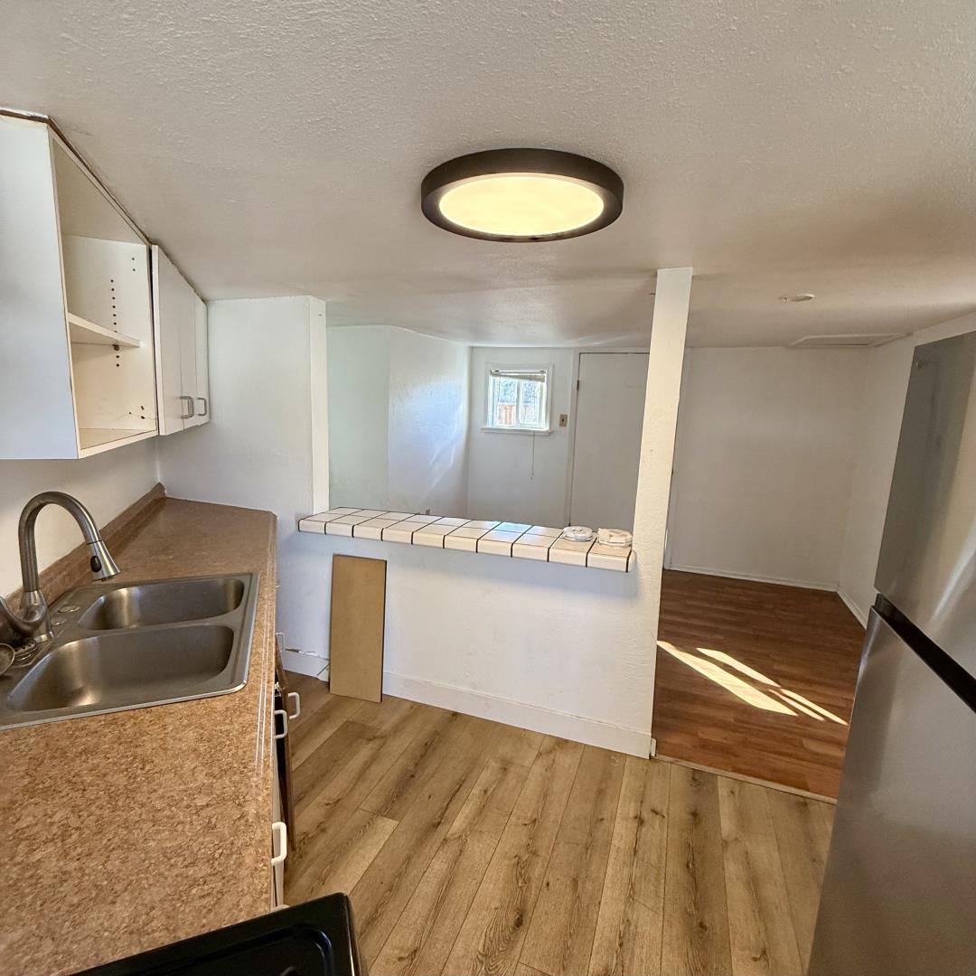 Detail Gallery Image 26 of 33 For 464 Fellom Ct, Gilroy,  CA 95020 - 4 Beds | 2 Baths