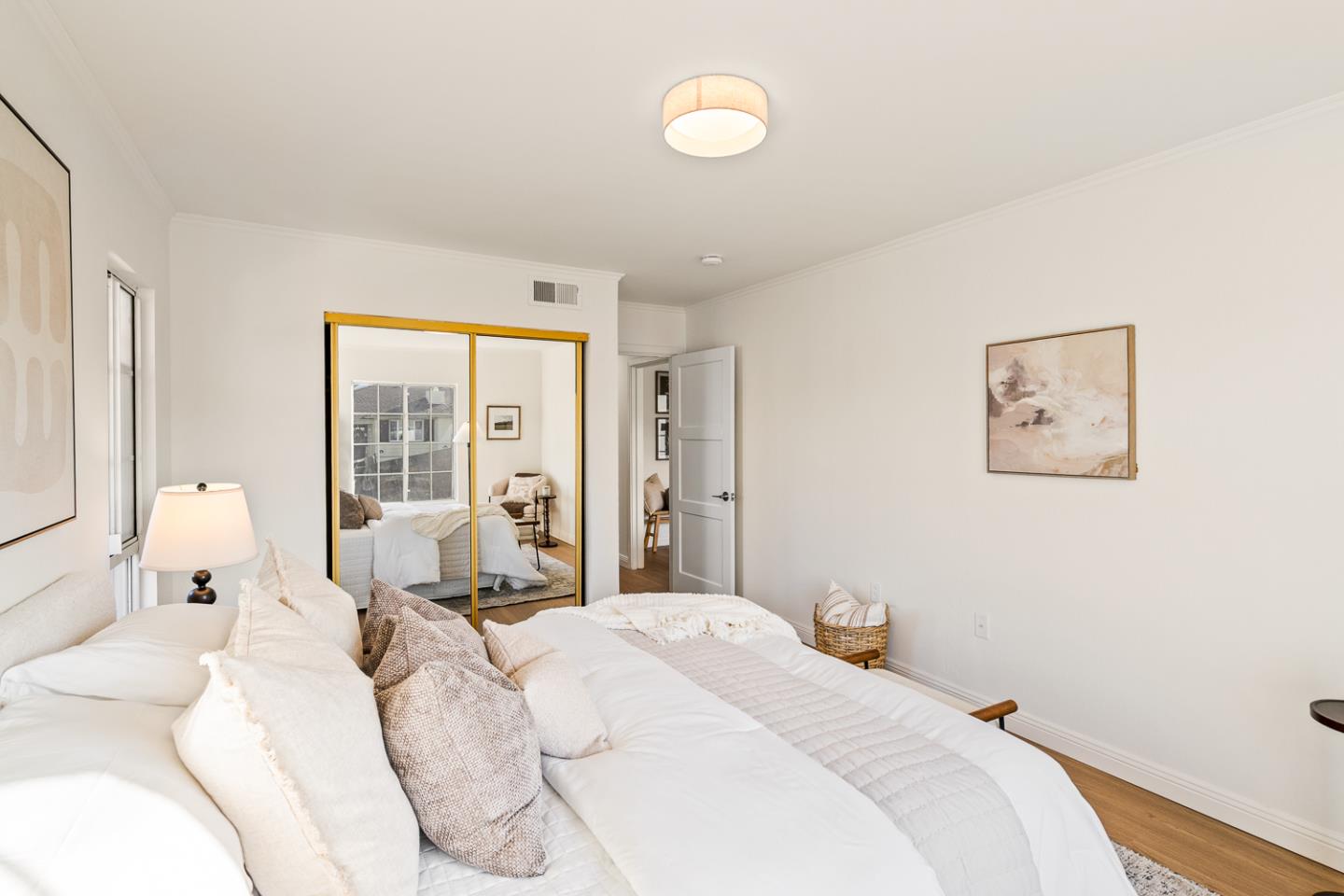 Detail Gallery Image 23 of 47 For 120 Greenwood Dr, South San Francisco,  CA 94080 - 3 Beds | 1 Baths