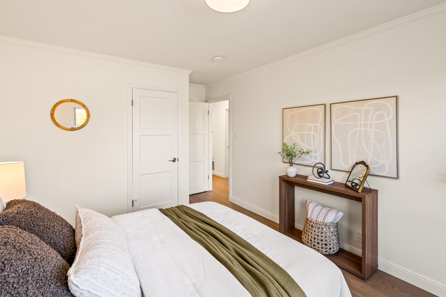 Detail Gallery Image 28 of 47 For 120 Greenwood Dr, South San Francisco,  CA 94080 - 3 Beds | 1 Baths