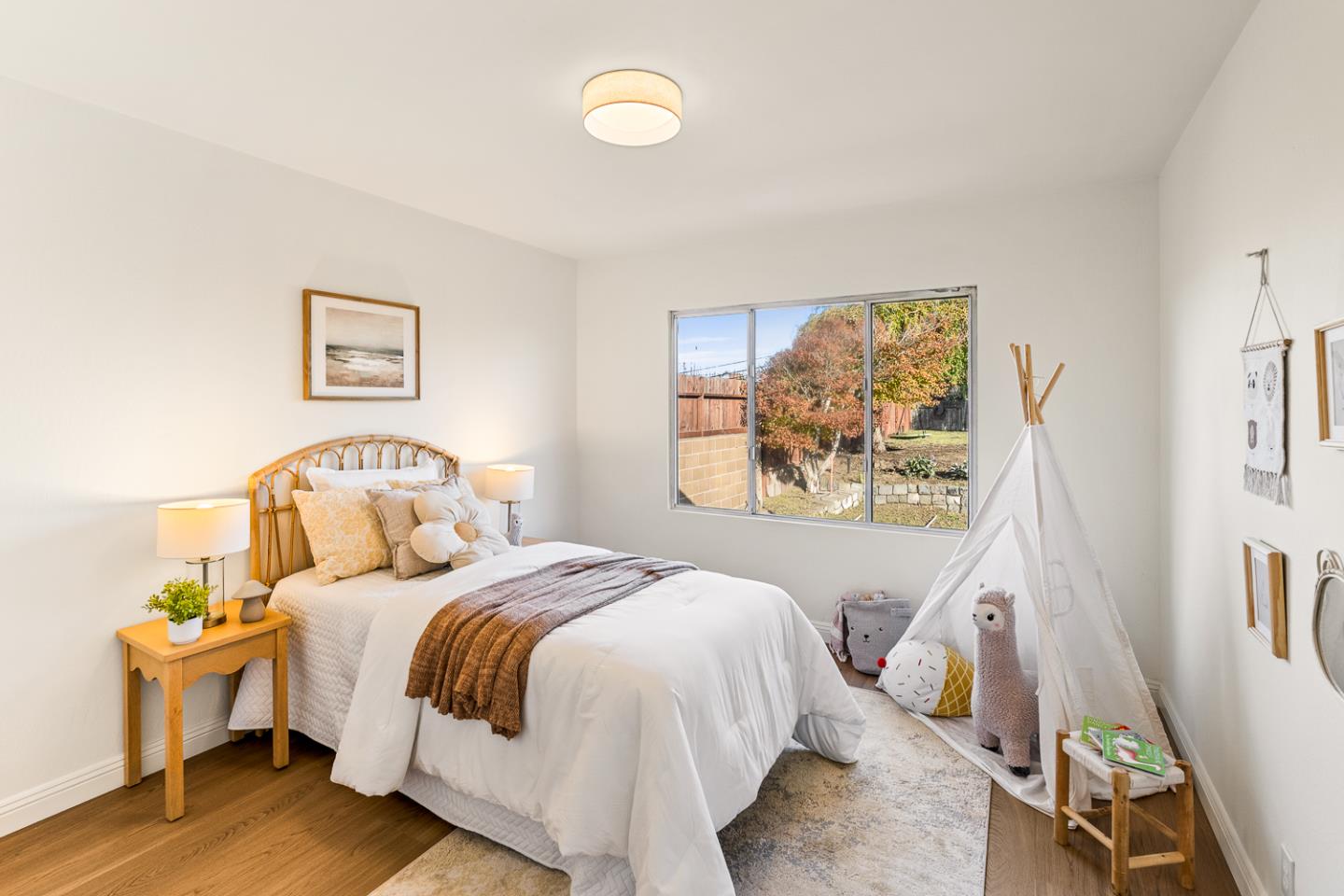 Detail Gallery Image 31 of 47 For 120 Greenwood Dr, South San Francisco,  CA 94080 - 3 Beds | 1 Baths