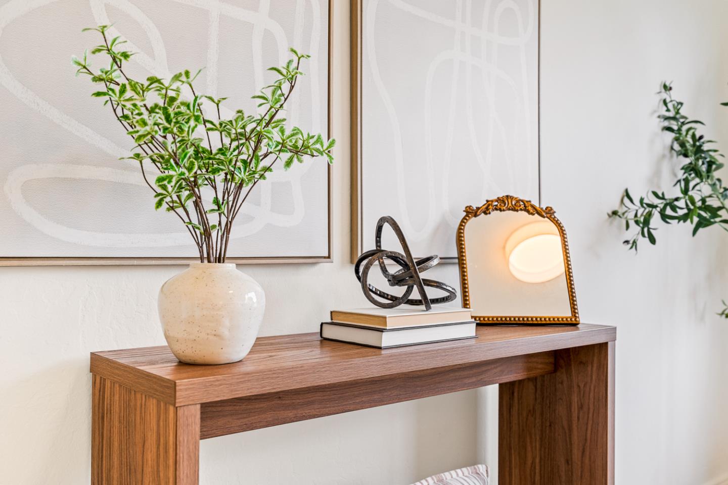 Detail Gallery Image 8 of 47 For 120 Greenwood Dr, South San Francisco,  CA 94080 - 3 Beds | 1 Baths