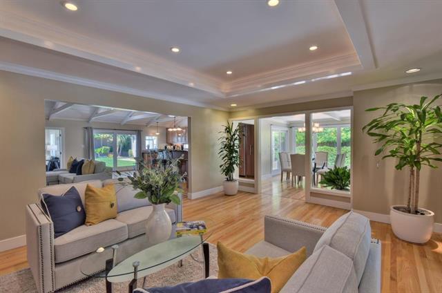 Detail Gallery Image 4 of 32 For 1957 James Pl, San Jose,  CA 95125 - 4 Beds | 3/1 Baths