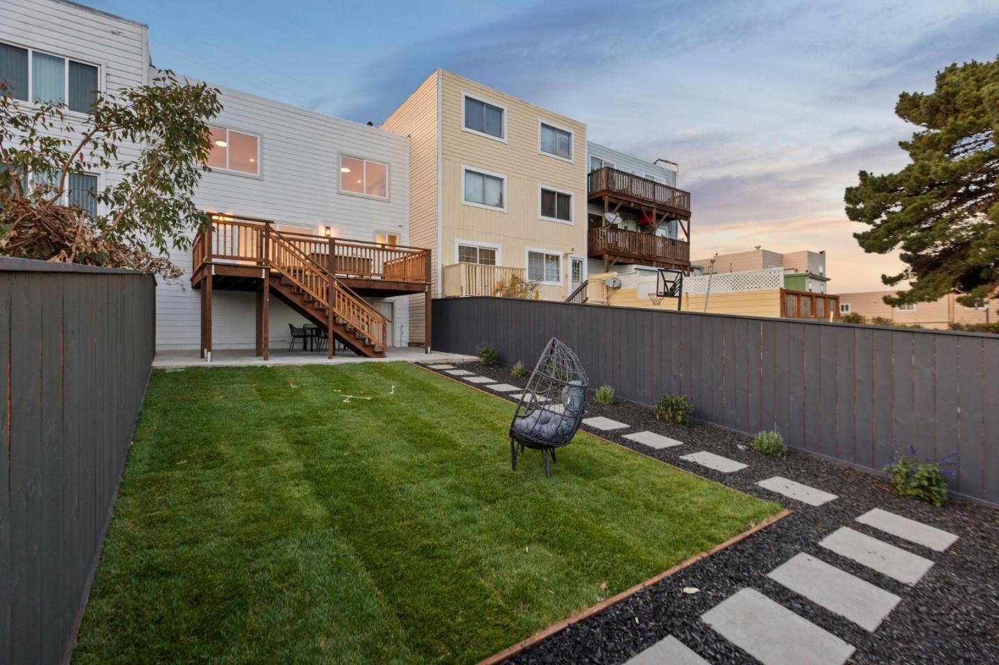 Detail Gallery Image 24 of 94 For 2629 San Jose Ave, San Francisco,  CA 94112 - 3 Beds | 2 Baths