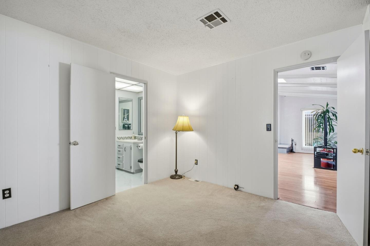 Detail Gallery Image 16 of 24 For 29372 Providence Way #111,  Hayward,  CA 94544 - 2 Beds | 2 Baths