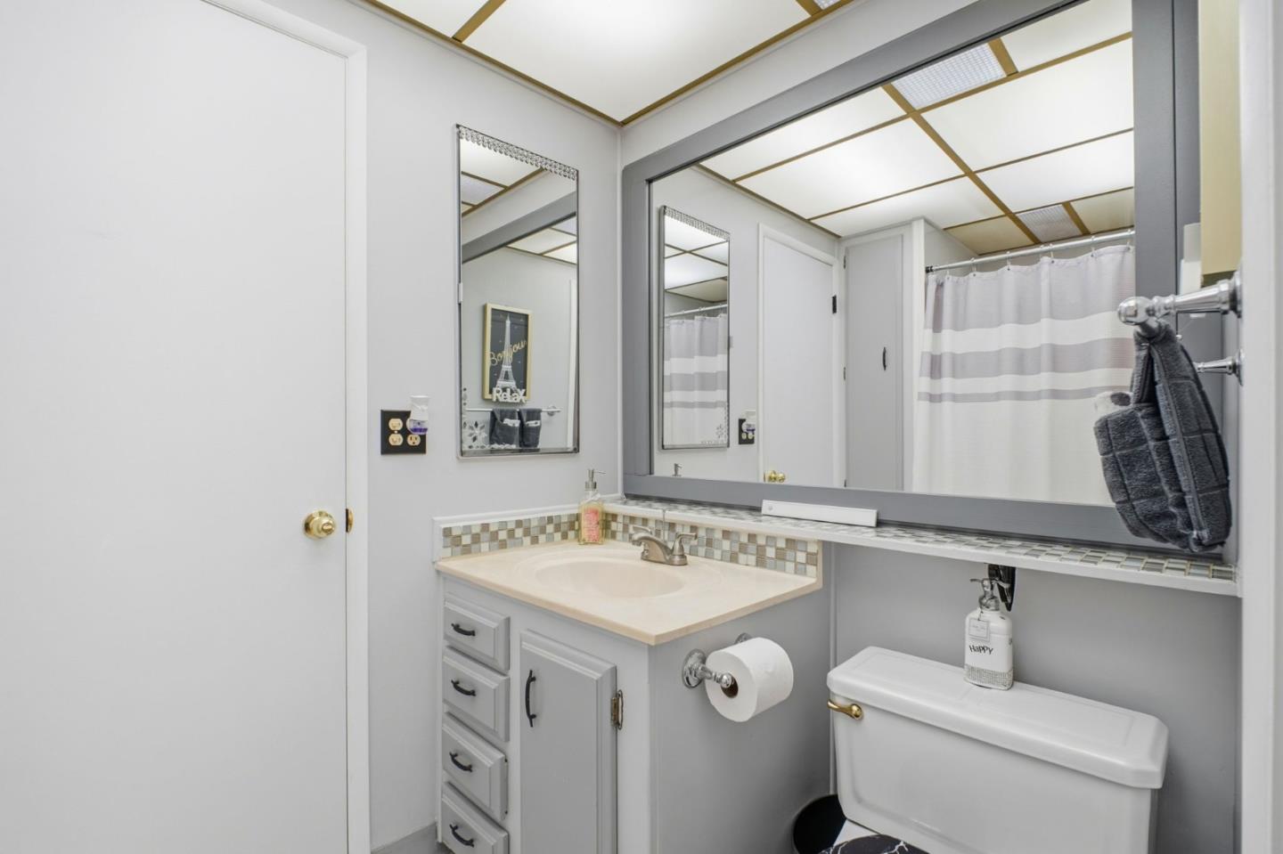 Detail Gallery Image 18 of 24 For 29372 Providence Way #111,  Hayward,  CA 94544 - 2 Beds | 2 Baths