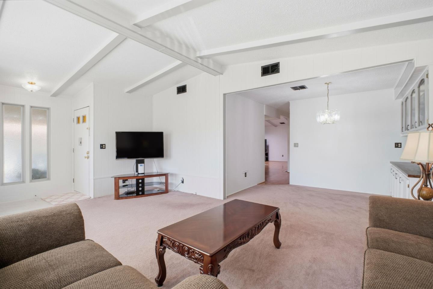 Detail Gallery Image 6 of 24 For 29372 Providence Way #111,  Hayward,  CA 94544 - 2 Beds | 2 Baths