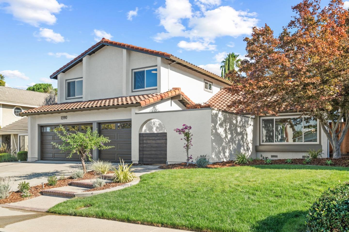 Detail Gallery Image 3 of 54 For 1390 Pierce Ranch Rd, San Jose,  CA 95120 - 4 Beds | 2/1 Baths