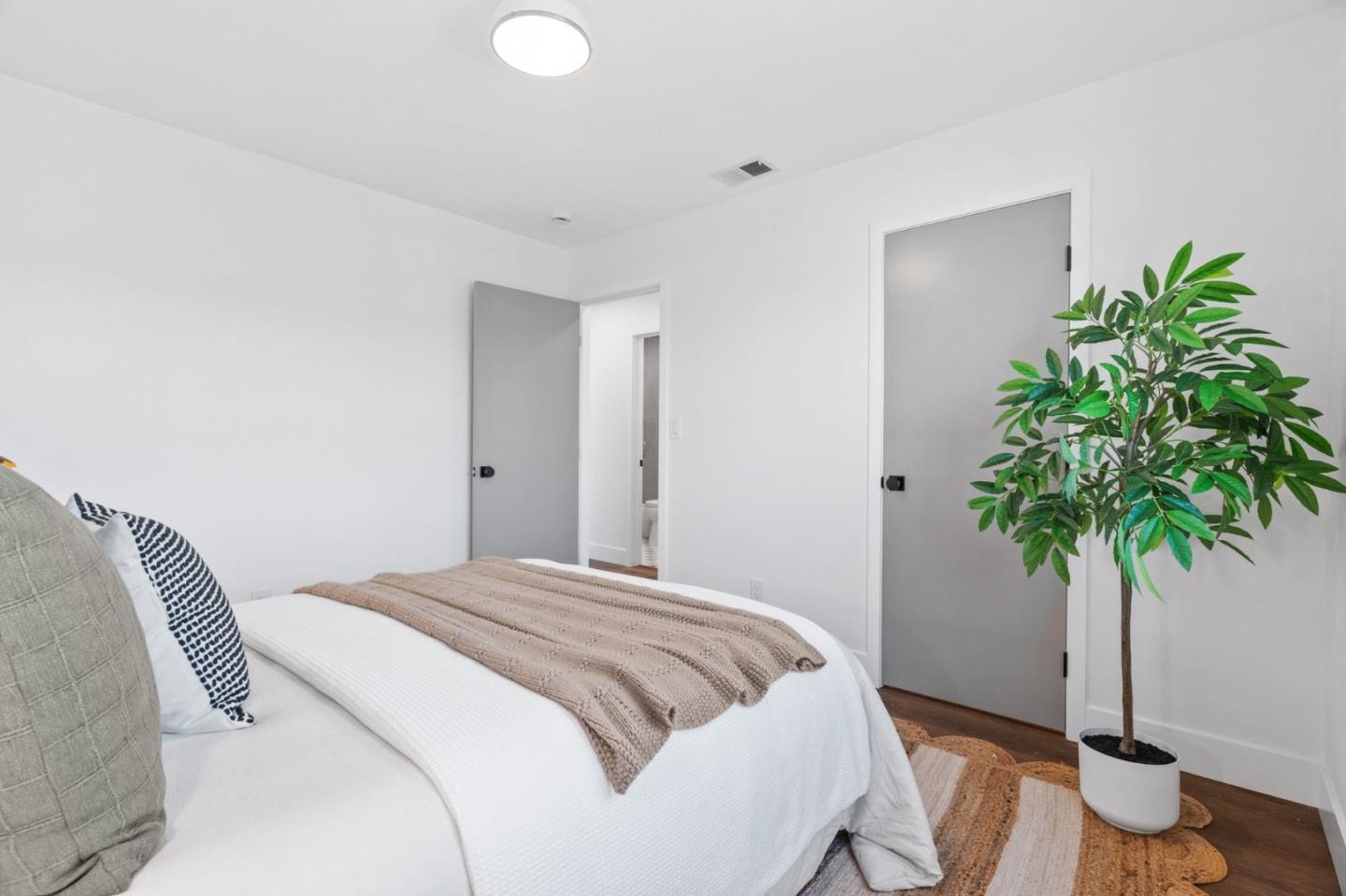 Detail Gallery Image 30 of 54 For 1390 Pierce Ranch Rd, San Jose,  CA 95120 - 4 Beds | 2/1 Baths