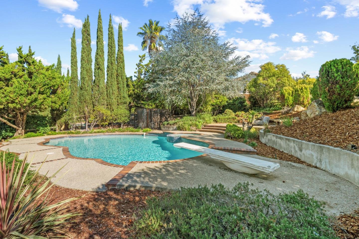 Detail Gallery Image 42 of 54 For 1390 Pierce Ranch Rd, San Jose,  CA 95120 - 4 Beds | 2/1 Baths