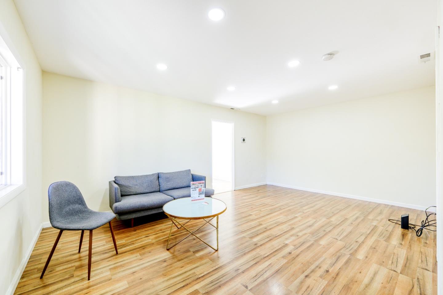 Detail Gallery Image 13 of 49 For 16829 Daryl Ave, San Lorenzo,  CA 94580 - 4 Beds | 2 Baths