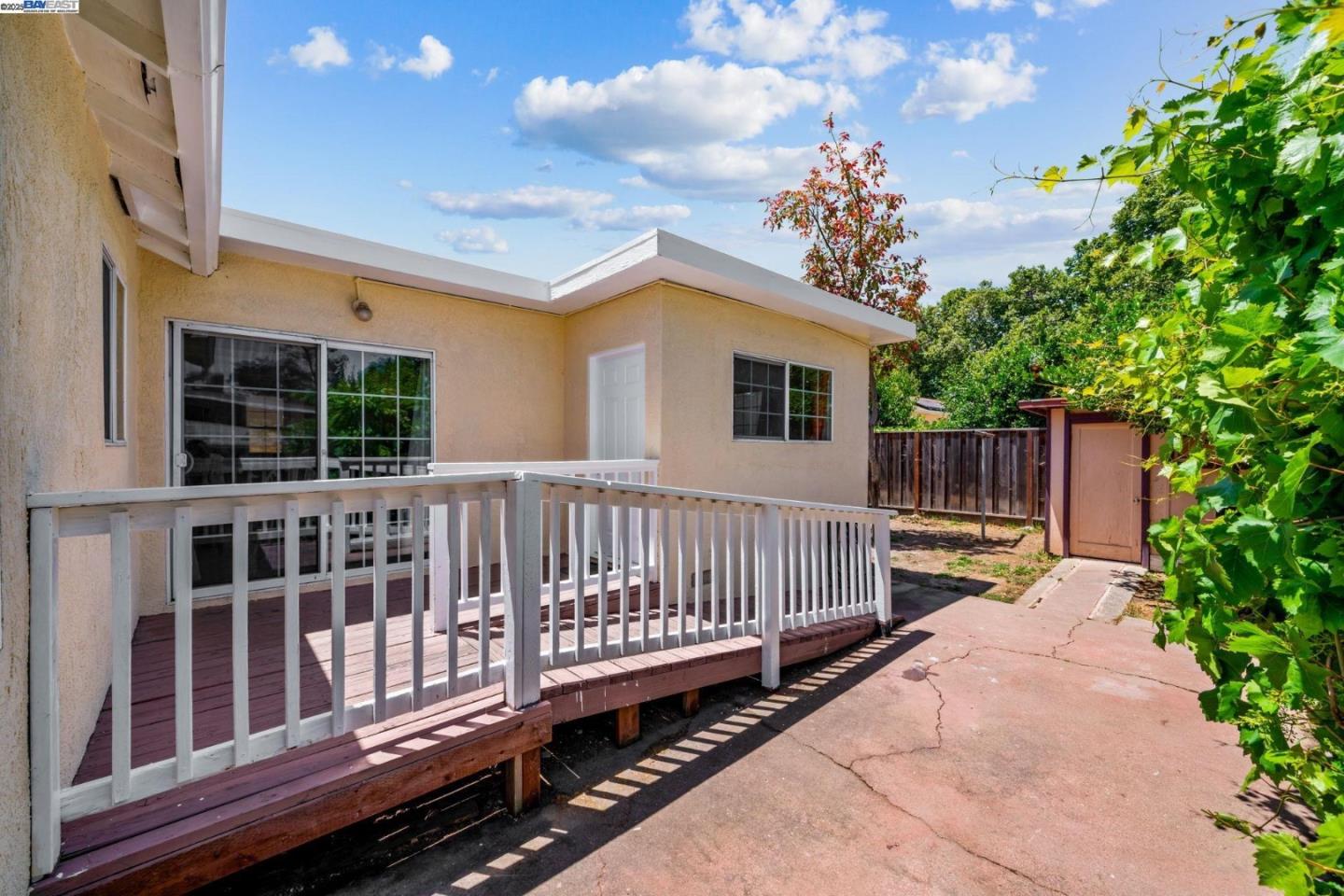 Detail Gallery Image 43 of 49 For 16829 Daryl Ave, San Lorenzo,  CA 94580 - 4 Beds | 2 Baths