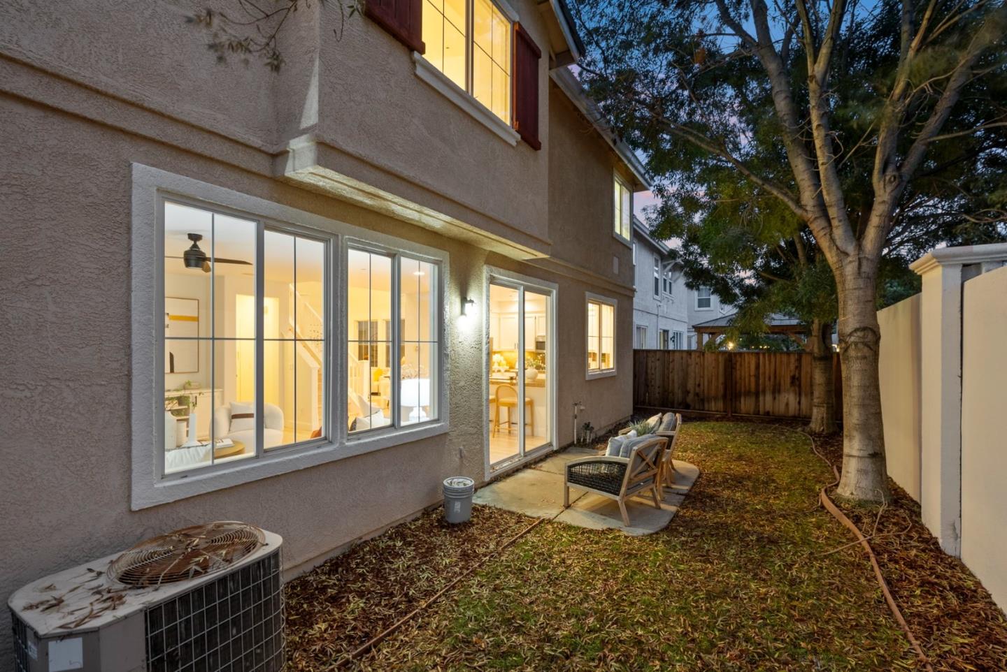 Detail Gallery Image 37 of 46 For 34298 Torrey Pine Ln, Union City,  CA 94587 - 4 Beds | 3 Baths