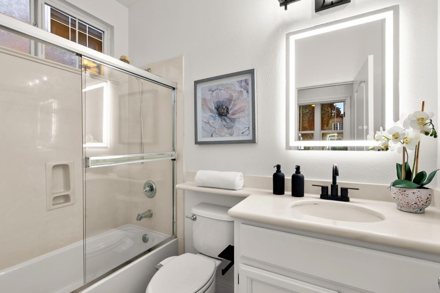 Detail Gallery Image 4 of 46 For 34298 Torrey Pine Ln, Union City,  CA 94587 - 4 Beds | 3 Baths