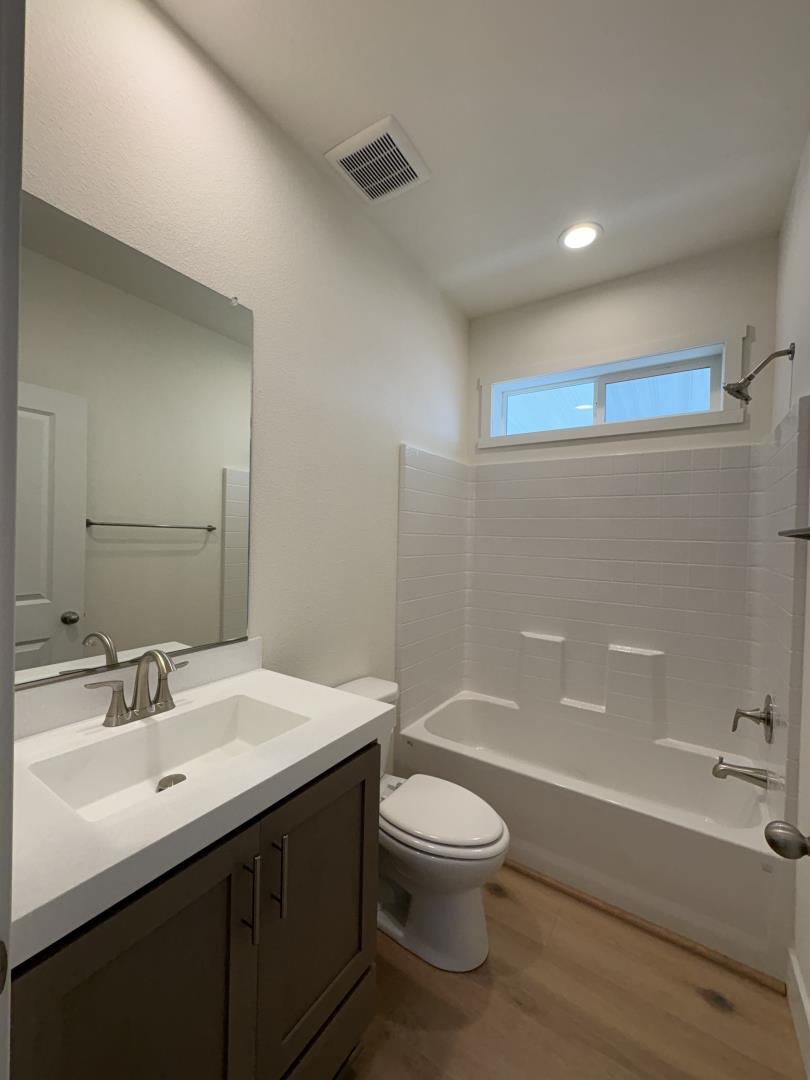 Detail Gallery Image 13 of 16 For 1099 38th Ave #58,  Santa Cruz,  CA 95062 - 3 Beds | 2 Baths