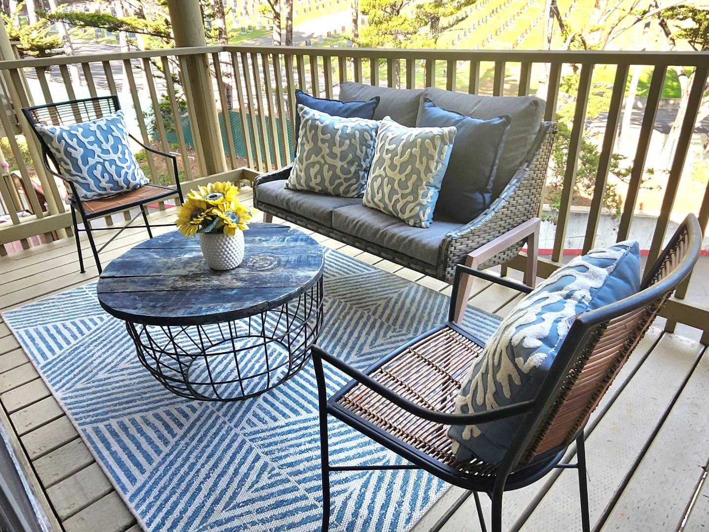 Detail Gallery Image 4 of 16 For 377 Mandarin Dr #204,  Daly City,  CA 94015 - 1 Beds | 1 Baths