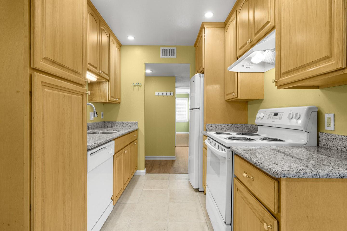 Detail Gallery Image 8 of 43 For 312 Tradewinds Dr #3,  San Jose,  CA 95123 - 2 Beds | 2 Baths