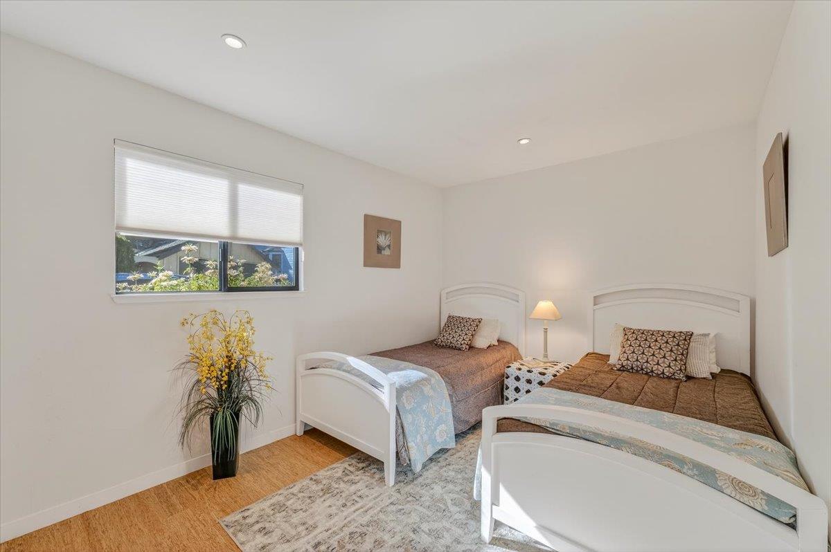 Detail Gallery Image 30 of 45 For 142 11th St, Pacific Grove,  CA 93950 - 2 Beds | 2 Baths