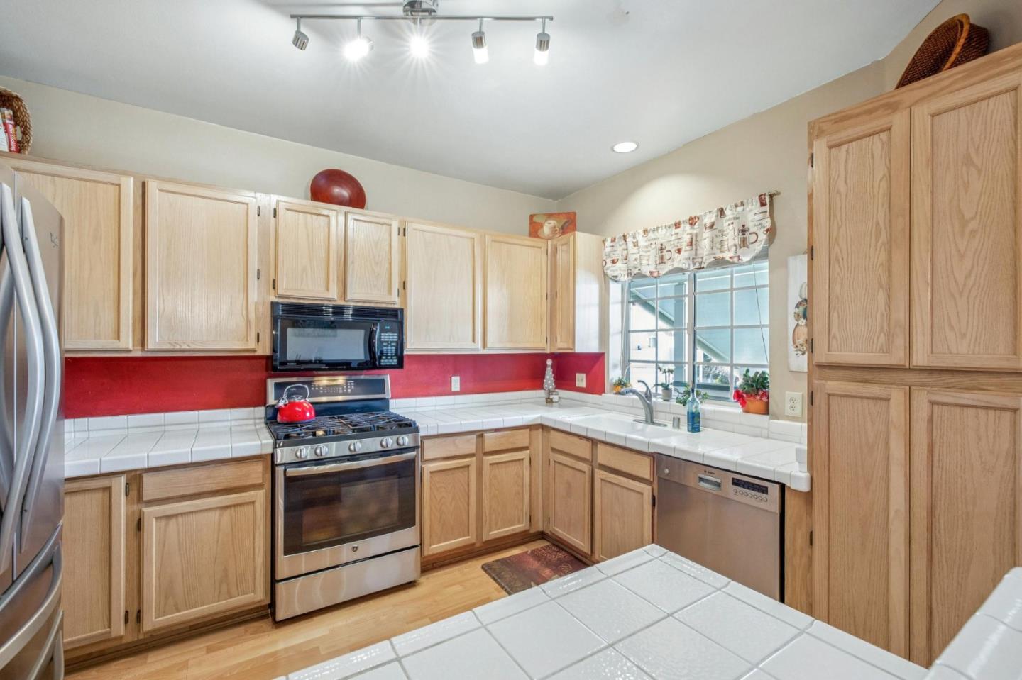 Detail Gallery Image 24 of 49 For 175 Troon Way, Half Moon Bay,  CA 94019 - 2 Beds | 2 Baths