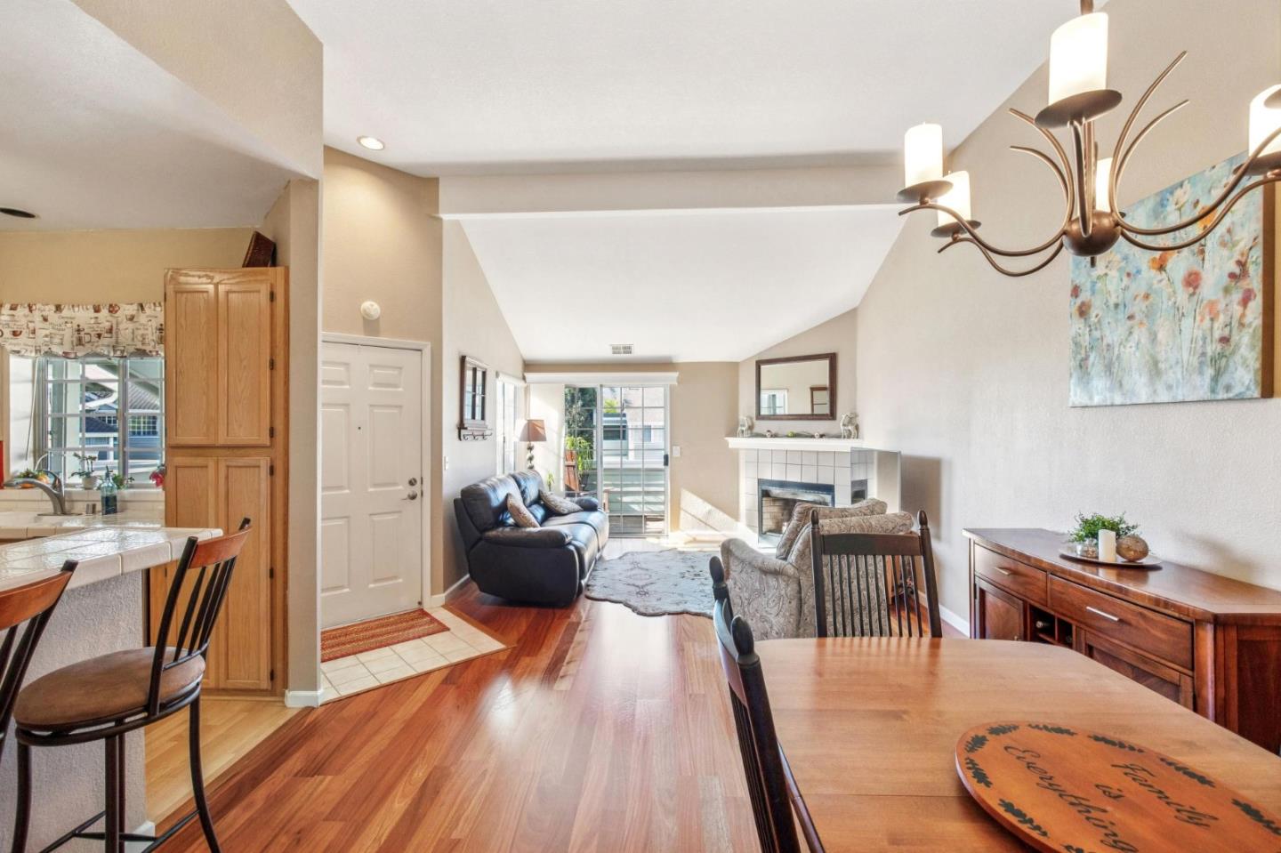 Detail Gallery Image 7 of 49 For 175 Troon Way, Half Moon Bay,  CA 94019 - 2 Beds | 2 Baths