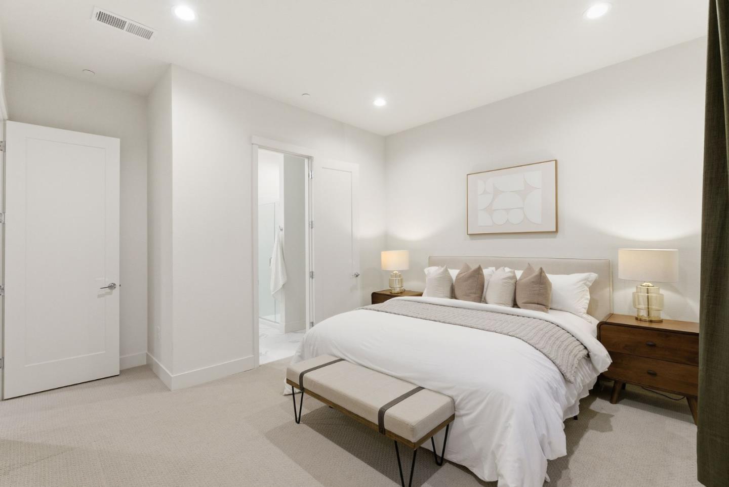 Detail Gallery Image 12 of 25 For 254 Terraine St, San Jose,  CA 95110 - 2 Beds | 2/1 Baths