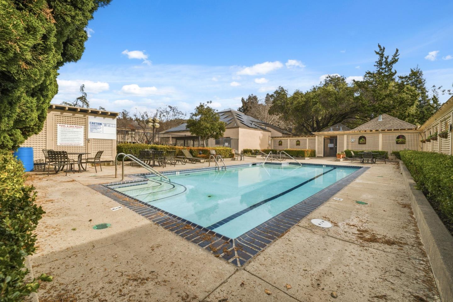 Detail Gallery Image 38 of 85 For 453 Alberto Way #D155,  Los Gatos,  CA 95032 - 3 Beds | 2 Baths