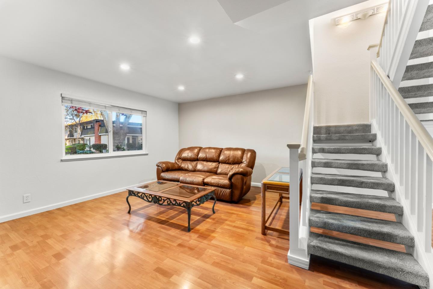 Detail Gallery Image 10 of 54 For 7108 Coral Gables Cir, San Jose,  CA 95139 - 4 Beds | 3 Baths