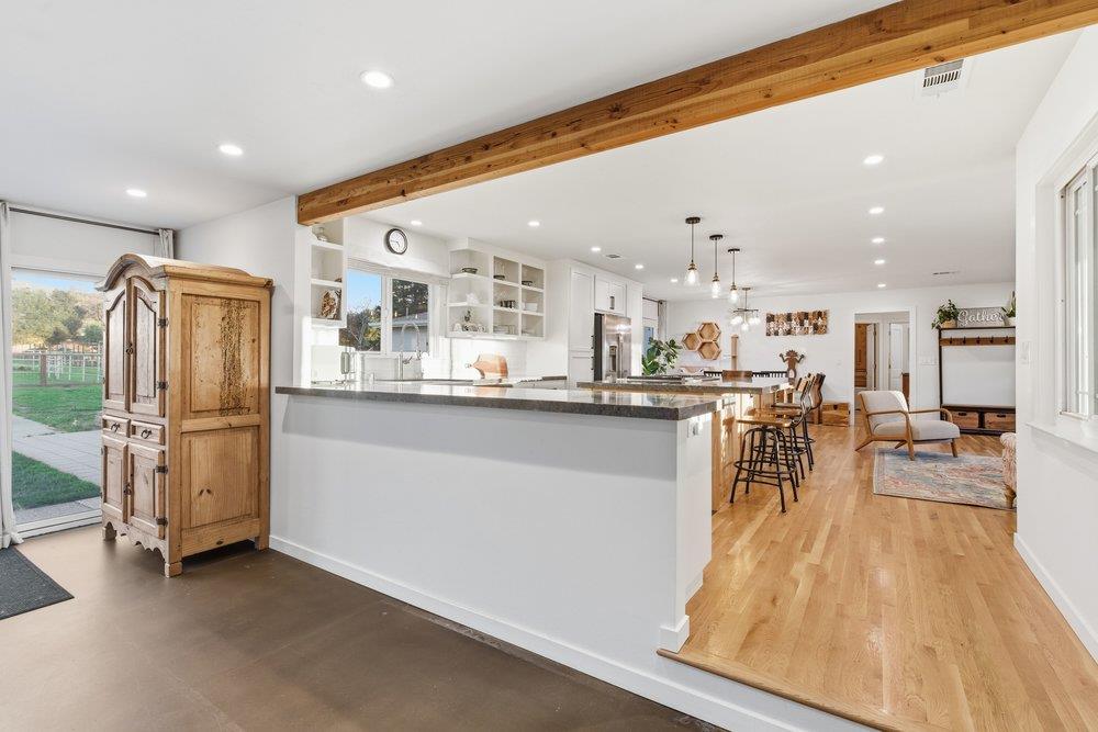 Detail Gallery Image 17 of 31 For 10500 Travis Ct, Gilroy,  CA 95020 - 3 Beds | 2 Baths