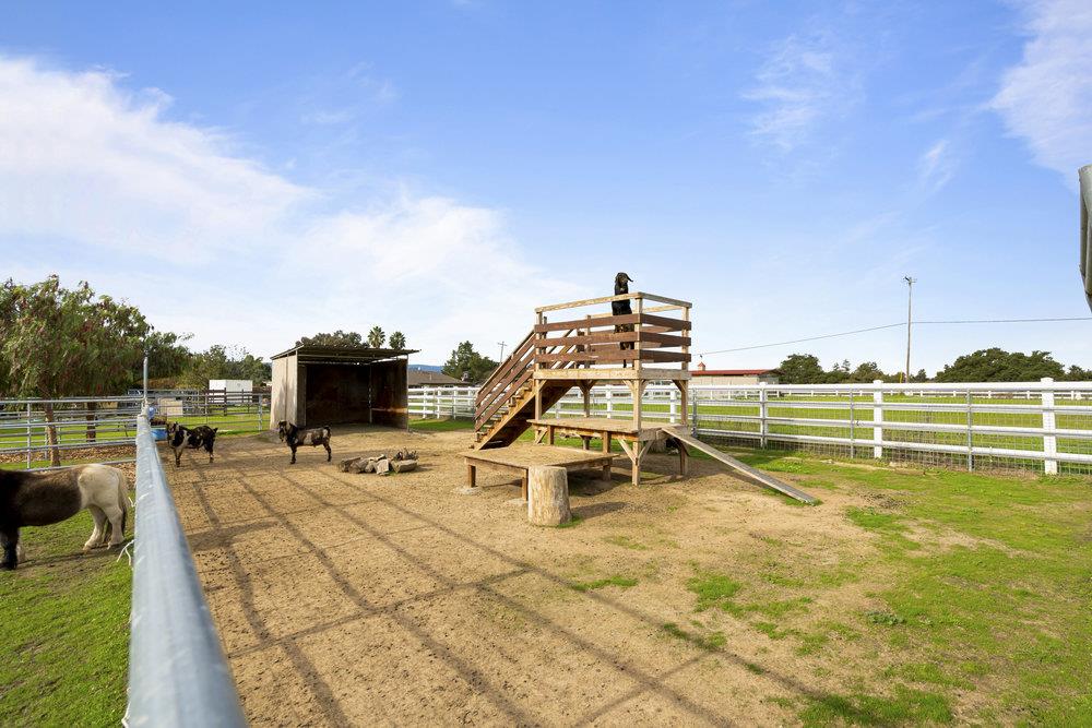 Detail Gallery Image 54 of 67 For 10500 Travis Ct, Gilroy,  CA 95020 - 3 Beds | 2 Baths