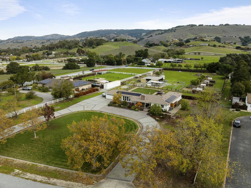 Detail Gallery Image 60 of 67 For 10500 Travis Ct, Gilroy,  CA 95020 - 3 Beds | 2 Baths