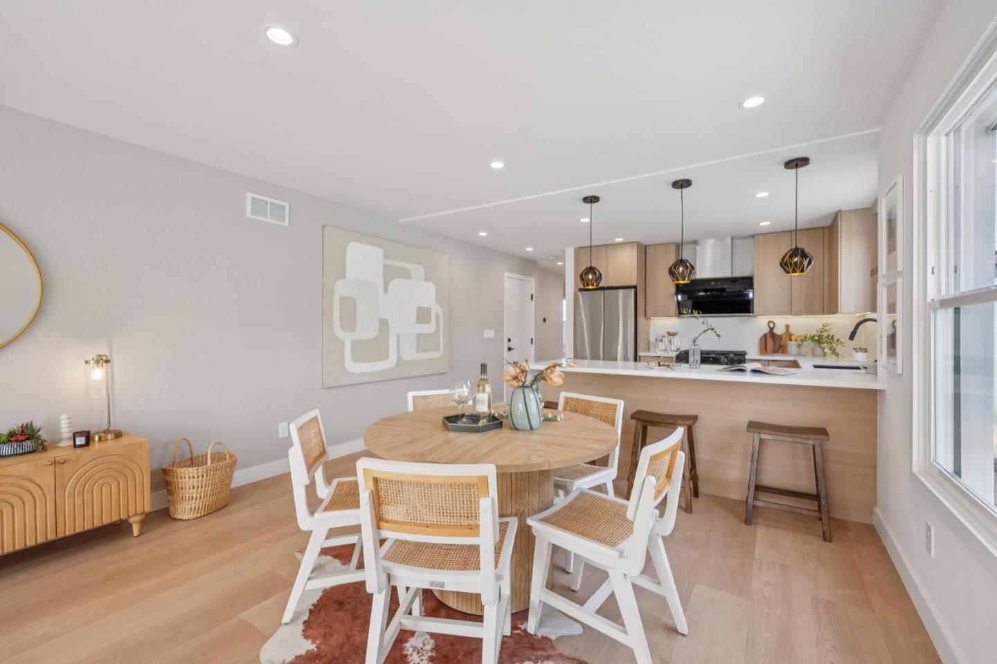 Detail Gallery Image 14 of 39 For 80 Highland Ave, Daly City,  CA 94015 - 3 Beds | 1 Baths