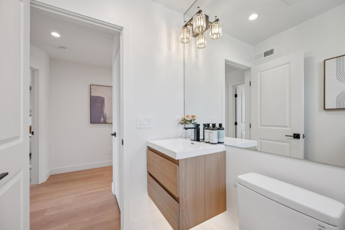 Detail Gallery Image 25 of 39 For 80 Highland Ave, Daly City,  CA 94015 - 3 Beds | 1 Baths