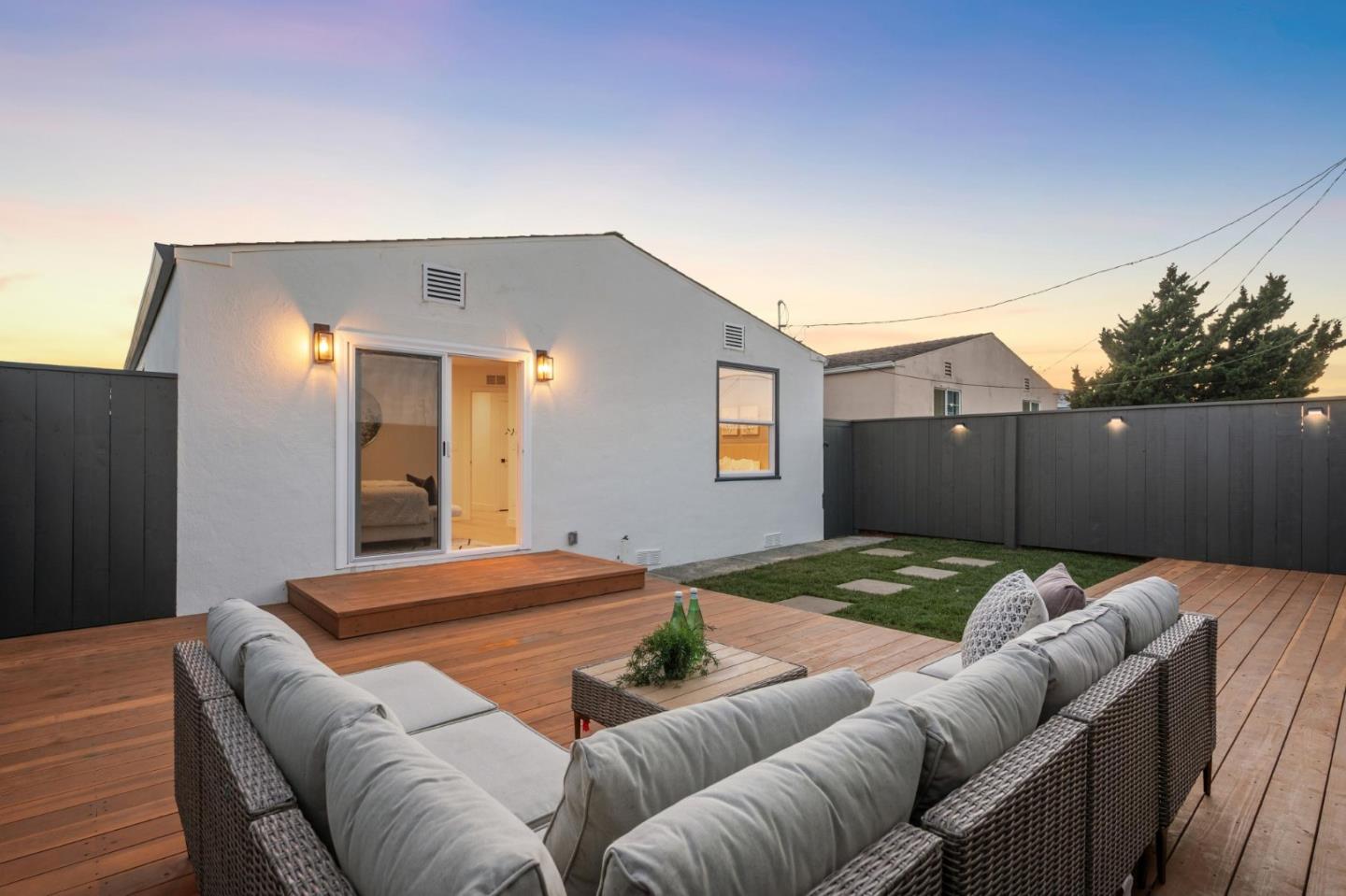 Detail Gallery Image 31 of 39 For 80 Highland Ave, Daly City,  CA 94015 - 3 Beds | 1 Baths