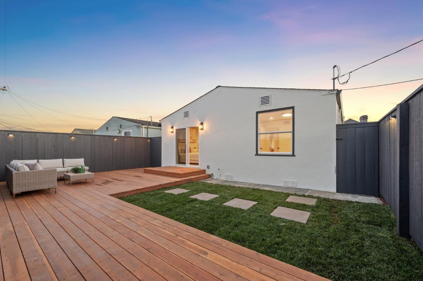 Detail Gallery Image 32 of 39 For 80 Highland Ave, Daly City,  CA 94015 - 3 Beds | 1 Baths