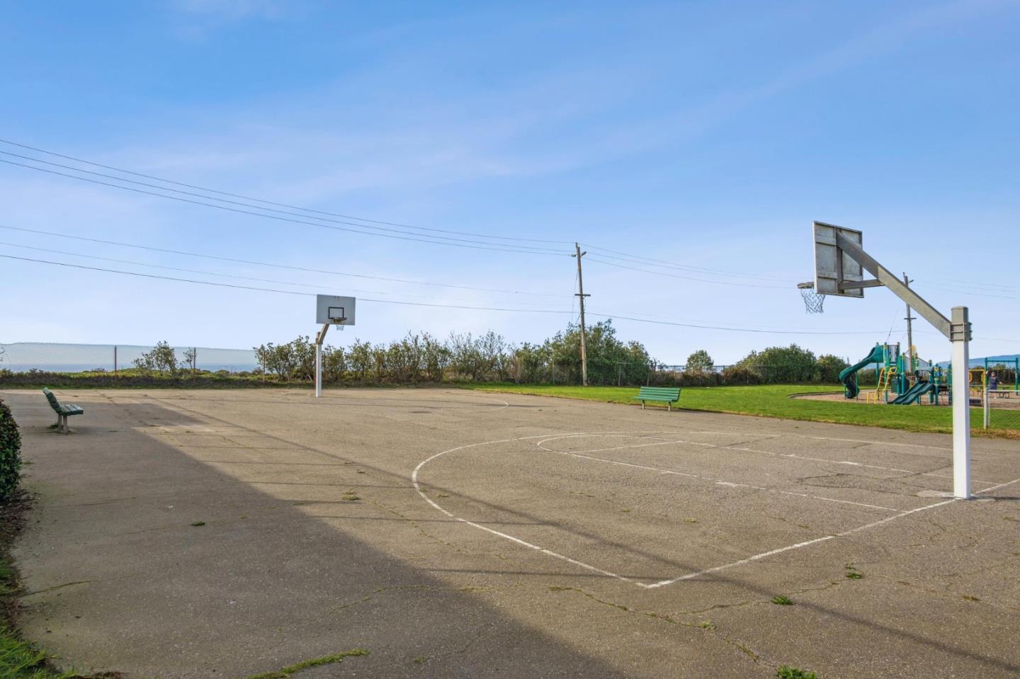 Detail Gallery Image 39 of 39 For 80 Highland Ave, Daly City,  CA 94015 - 3 Beds | 1 Baths