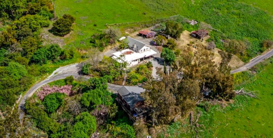 Detail Gallery Image 3 of 25 For 4234 Chaboya Rd, San Jose,  CA 95148 - 3 Beds | 2 Baths