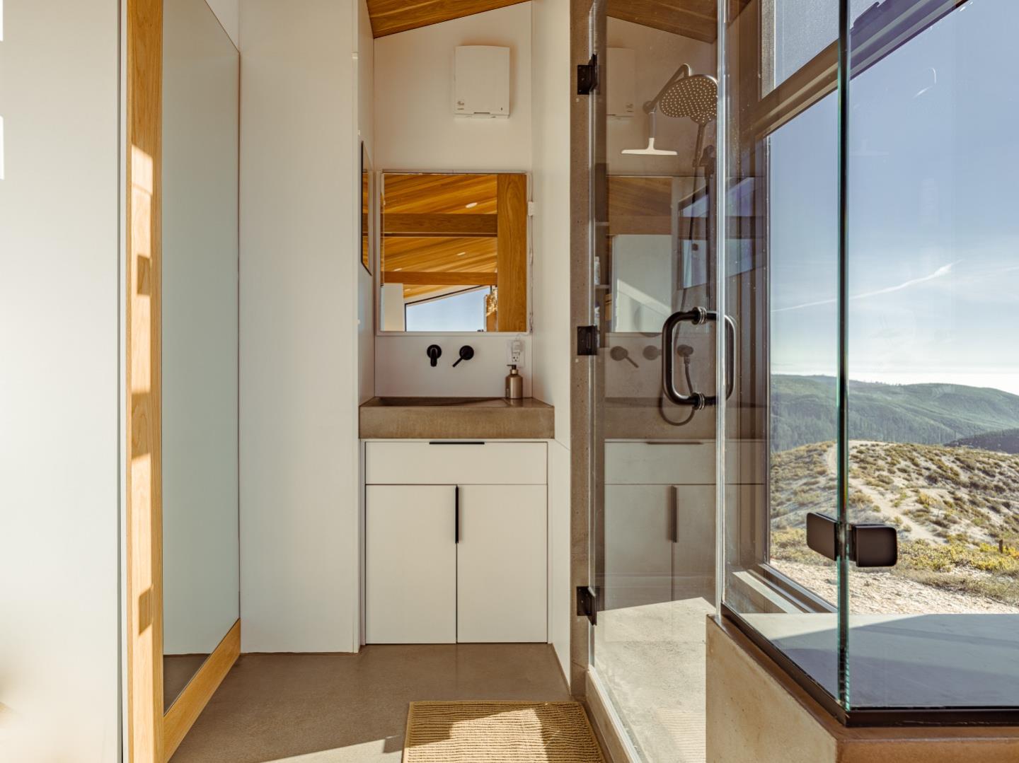 Detail Gallery Image 10 of 71 For 1211 Bertoli, Santa Cruz,  CA 95060 - – Beds | – Baths