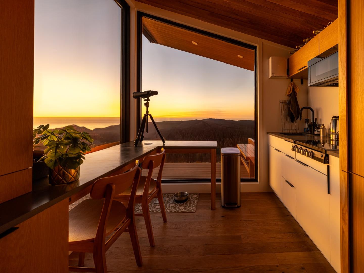 Detail Gallery Image 13 of 71 For 1211 Bertoli, Santa Cruz,  CA 95060 - – Beds | – Baths