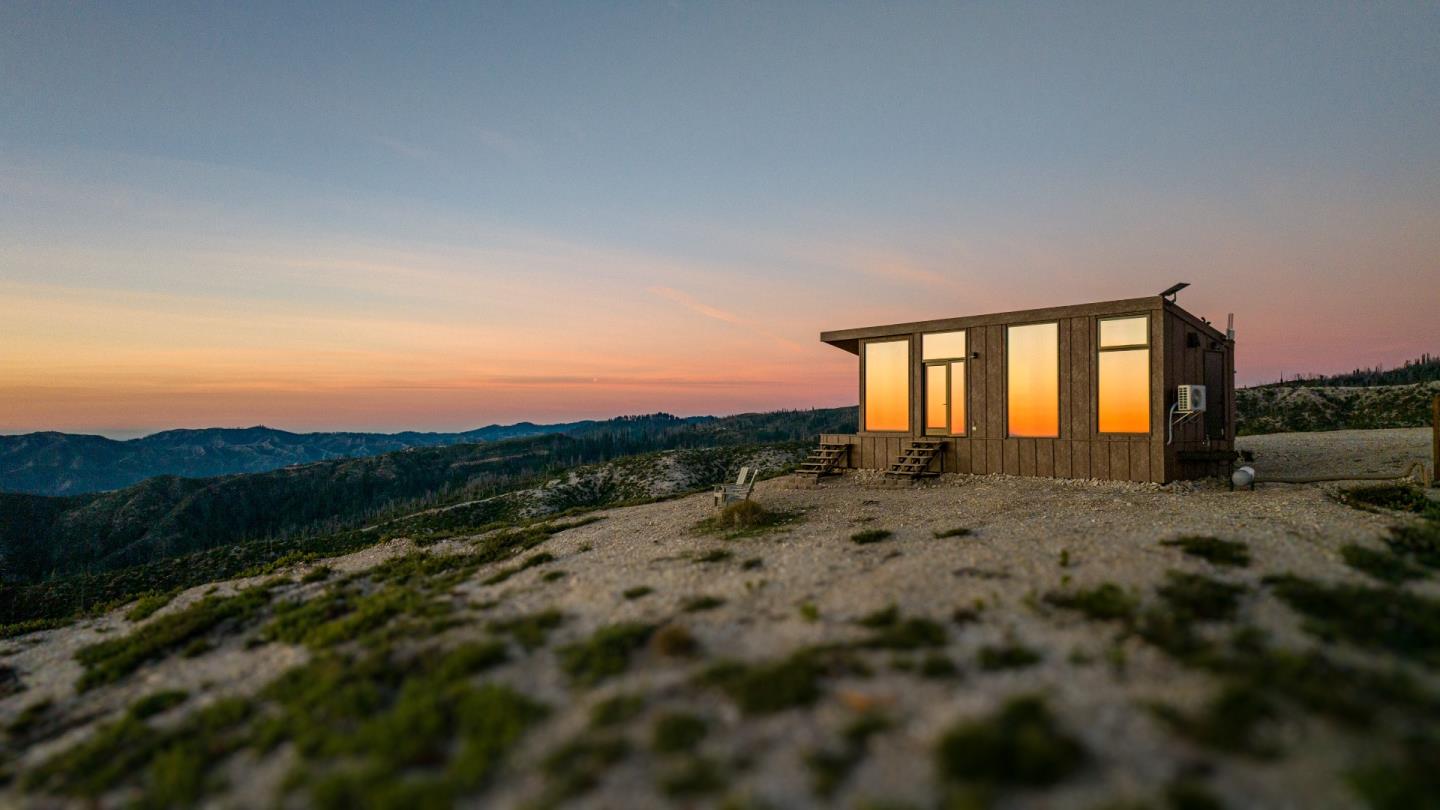 Detail Gallery Image 4 of 71 For 1211 Bertoli, Santa Cruz,  CA 95060 - – Beds | – Baths