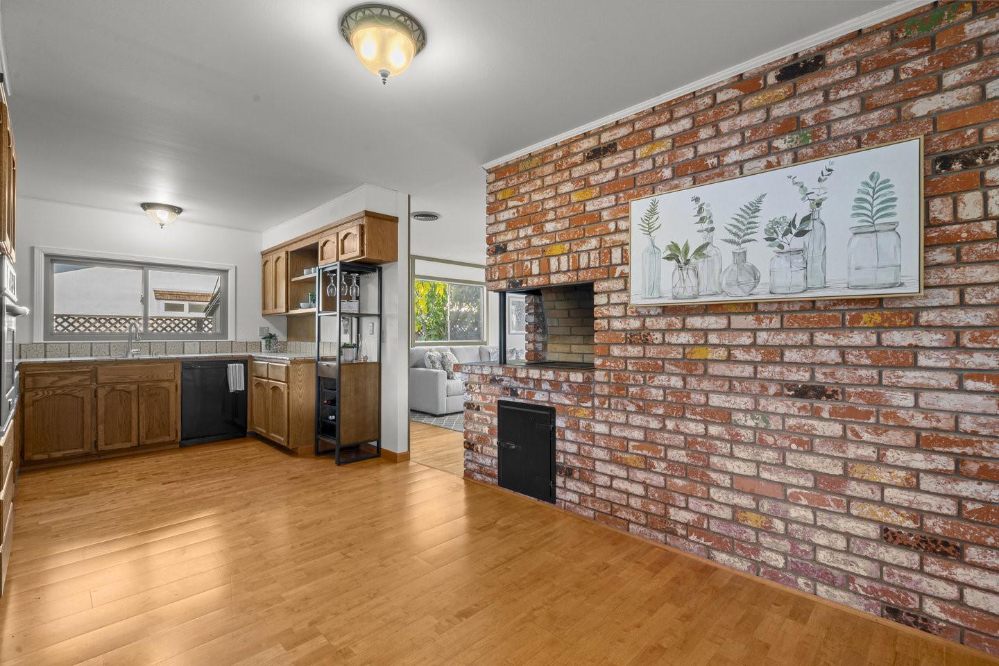 Detail Gallery Image 28 of 52 For 1446 La Crosse Dr, Sunnyvale,  CA 94087 - 3 Beds | 2 Baths