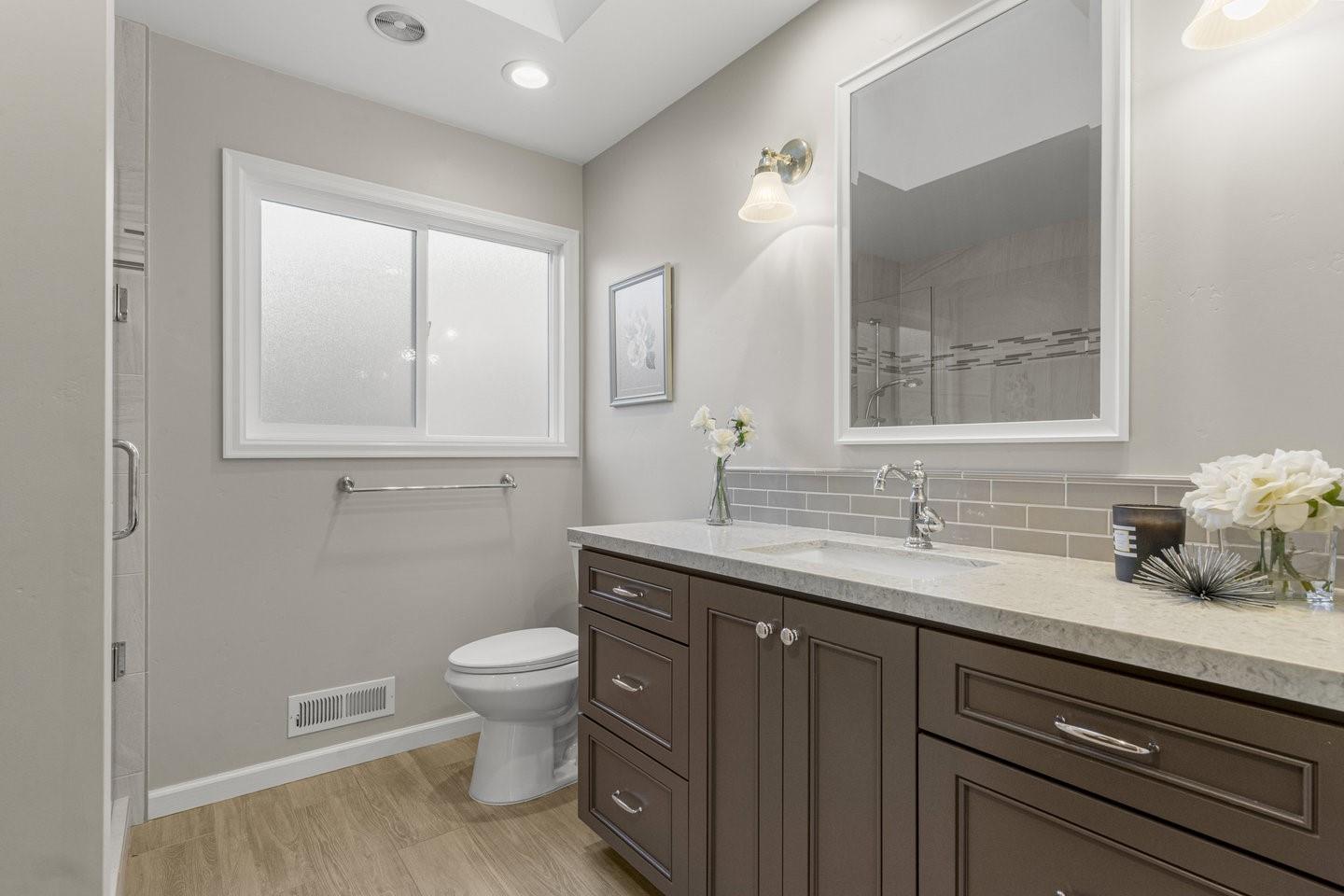 Detail Gallery Image 46 of 52 For 1446 La Crosse Dr, Sunnyvale,  CA 94087 - 3 Beds | 2 Baths