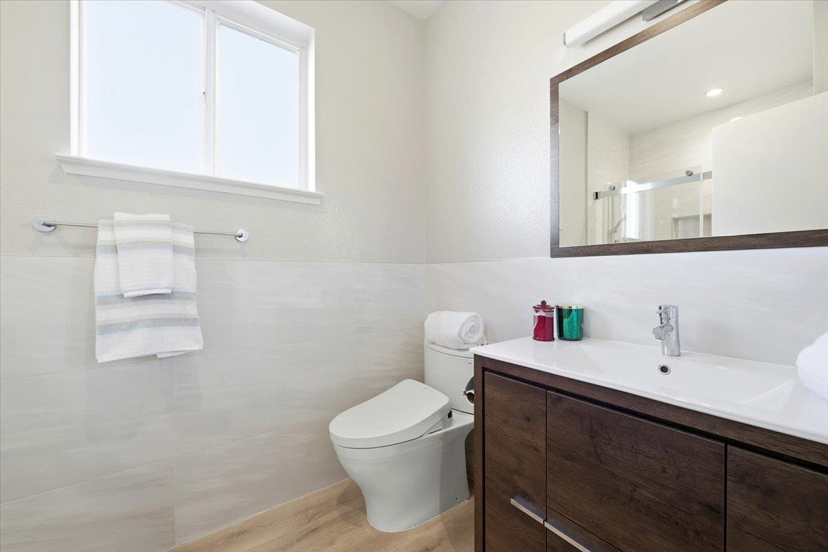 Detail Gallery Image 16 of 23 For 608 Arcadia Ter #201,  Sunnyvale,  CA 94085 - 3 Beds | 2 Baths