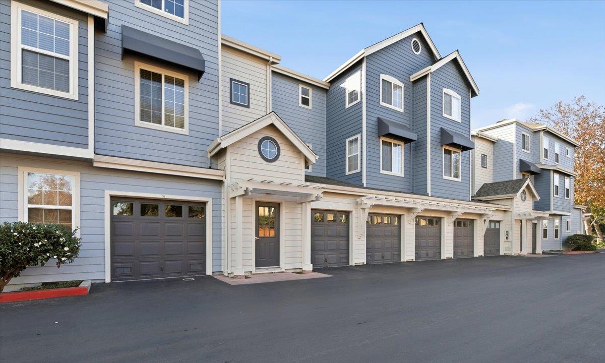 Detail Gallery Image 19 of 23 For 608 Arcadia Ter #201,  Sunnyvale,  CA 94085 - 3 Beds | 2 Baths