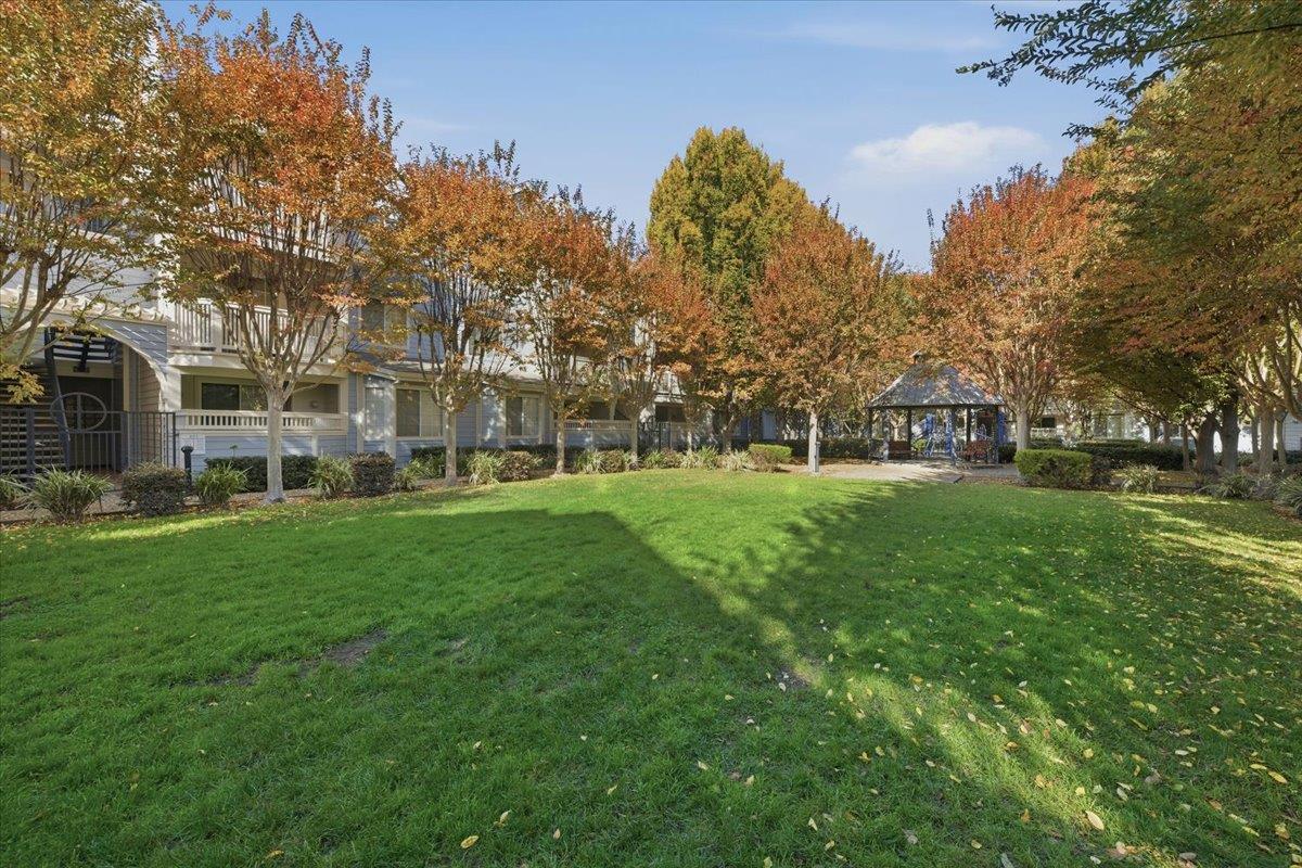 Detail Gallery Image 22 of 23 For 608 Arcadia Ter #201,  Sunnyvale,  CA 94085 - 3 Beds | 2 Baths