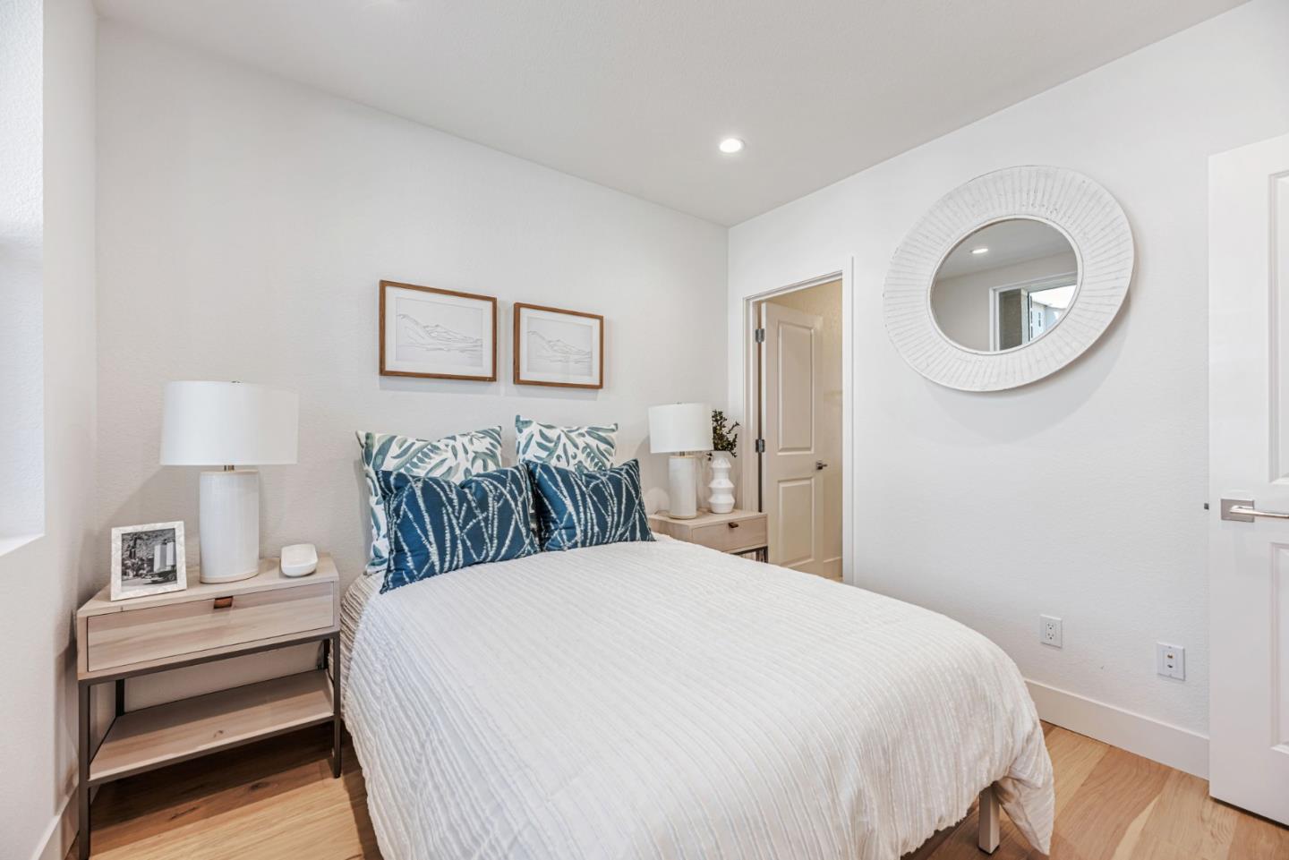 Detail Gallery Image 11 of 22 For 3209 Ivory Ter, San Ramon,  CA 94583 - 4 Beds | 3/1 Baths