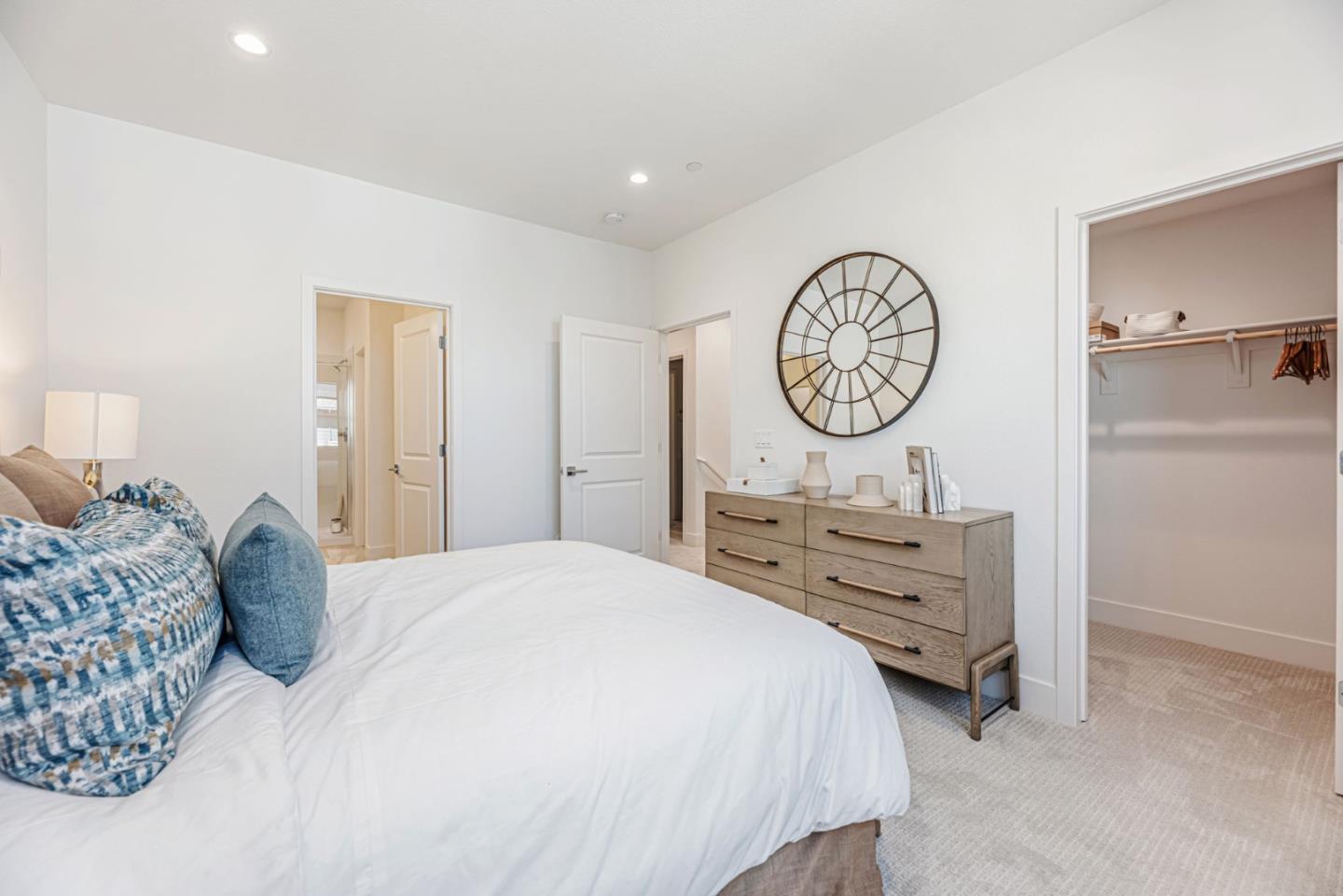 Detail Gallery Image 15 of 22 For 3209 Ivory Ter, San Ramon,  CA 94583 - 4 Beds | 3/1 Baths