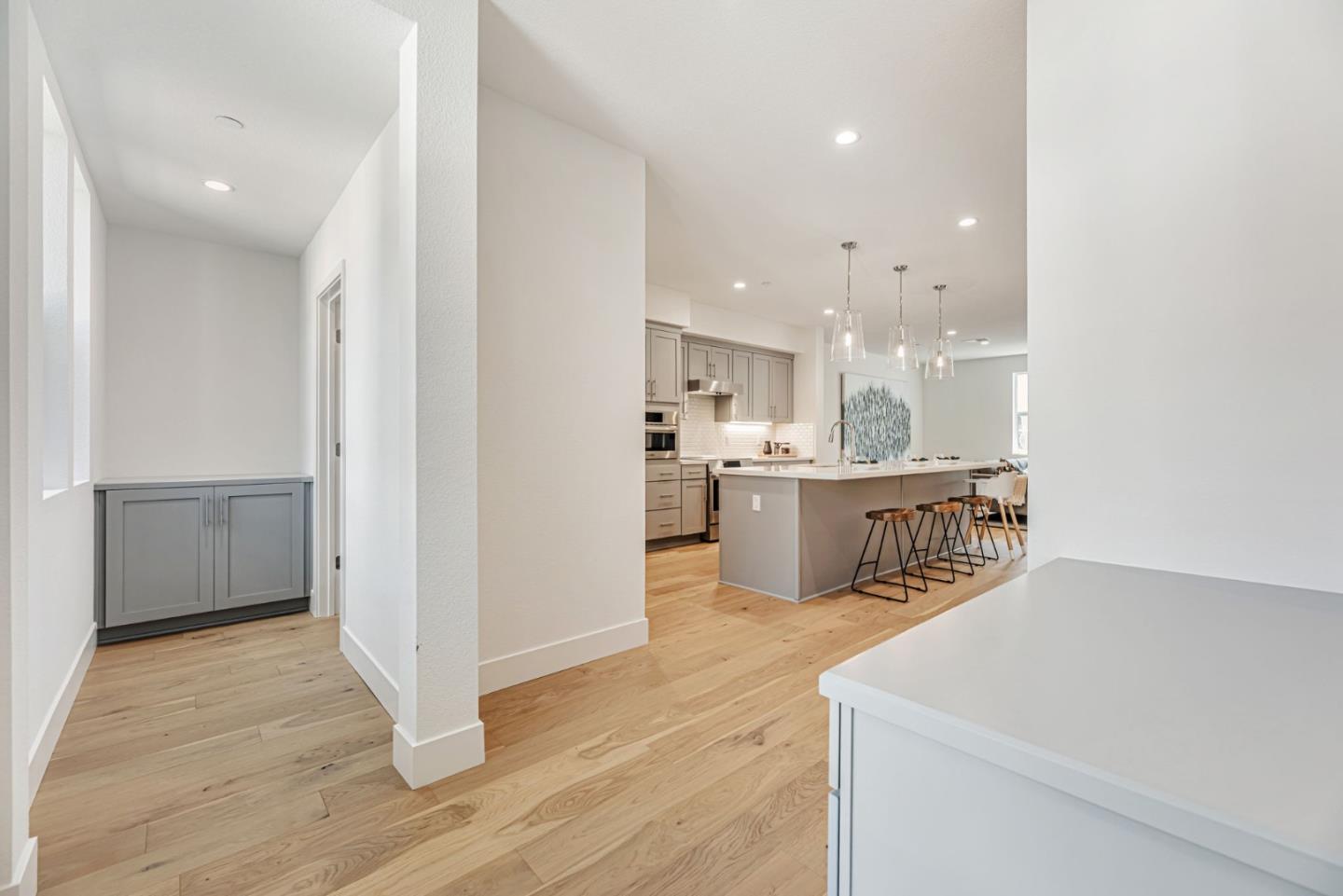 Detail Gallery Image 5 of 22 For 3209 Ivory Ter, San Ramon,  CA 94583 - 4 Beds | 3/1 Baths