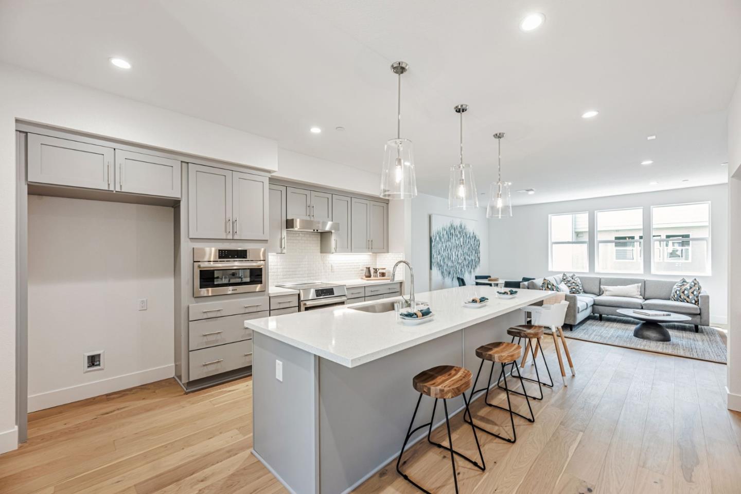 Detail Gallery Image 6 of 22 For 3209 Ivory Ter, San Ramon,  CA 94583 - 4 Beds | 3/1 Baths