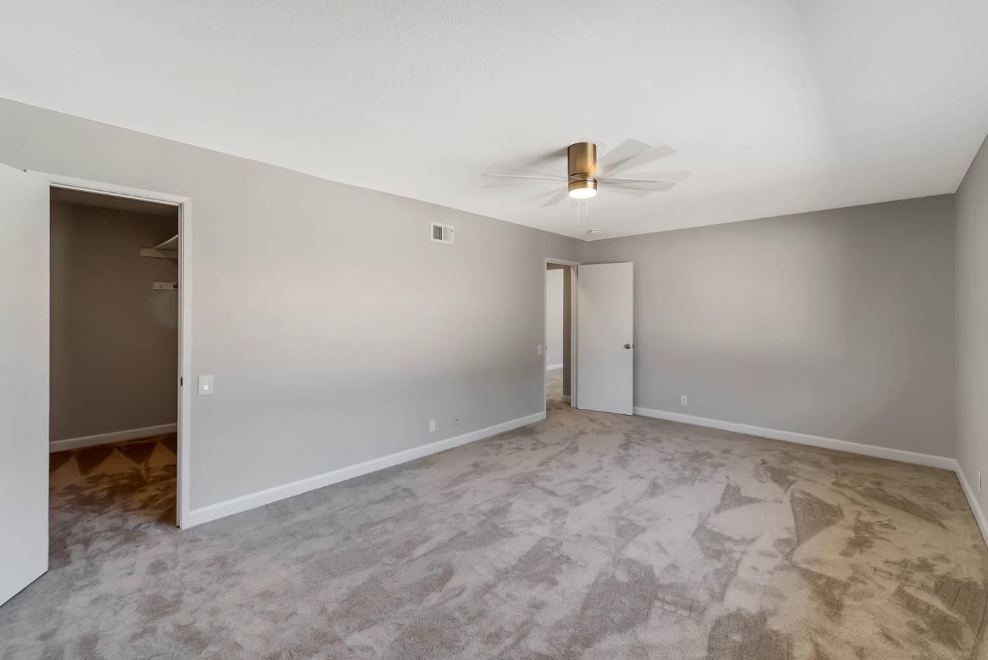 Detail Gallery Image 13 of 26 For 156 Kenbrook Cir, San Jose,  CA 95111 - 1 Beds | 1 Baths