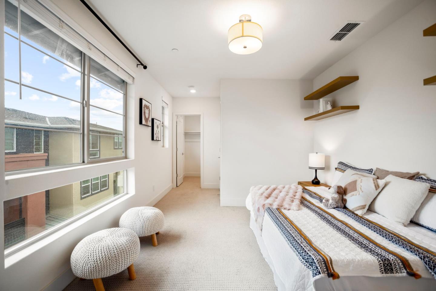 Detail Gallery Image 34 of 55 For 5720 Greige Cir #G,  Dublin,  CA 94568 - 3 Beds | 2/1 Baths